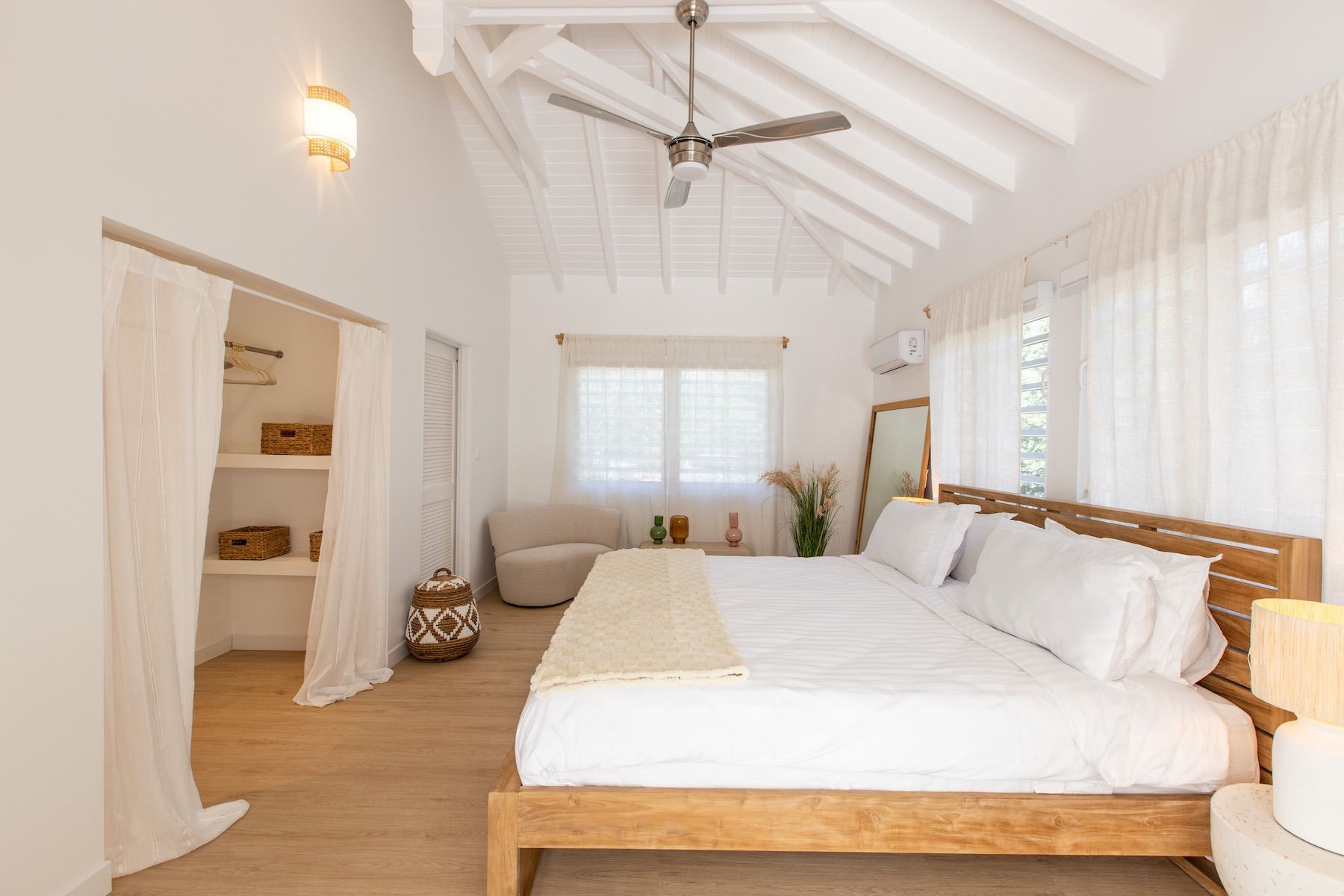 Monchal Villa villa photo.