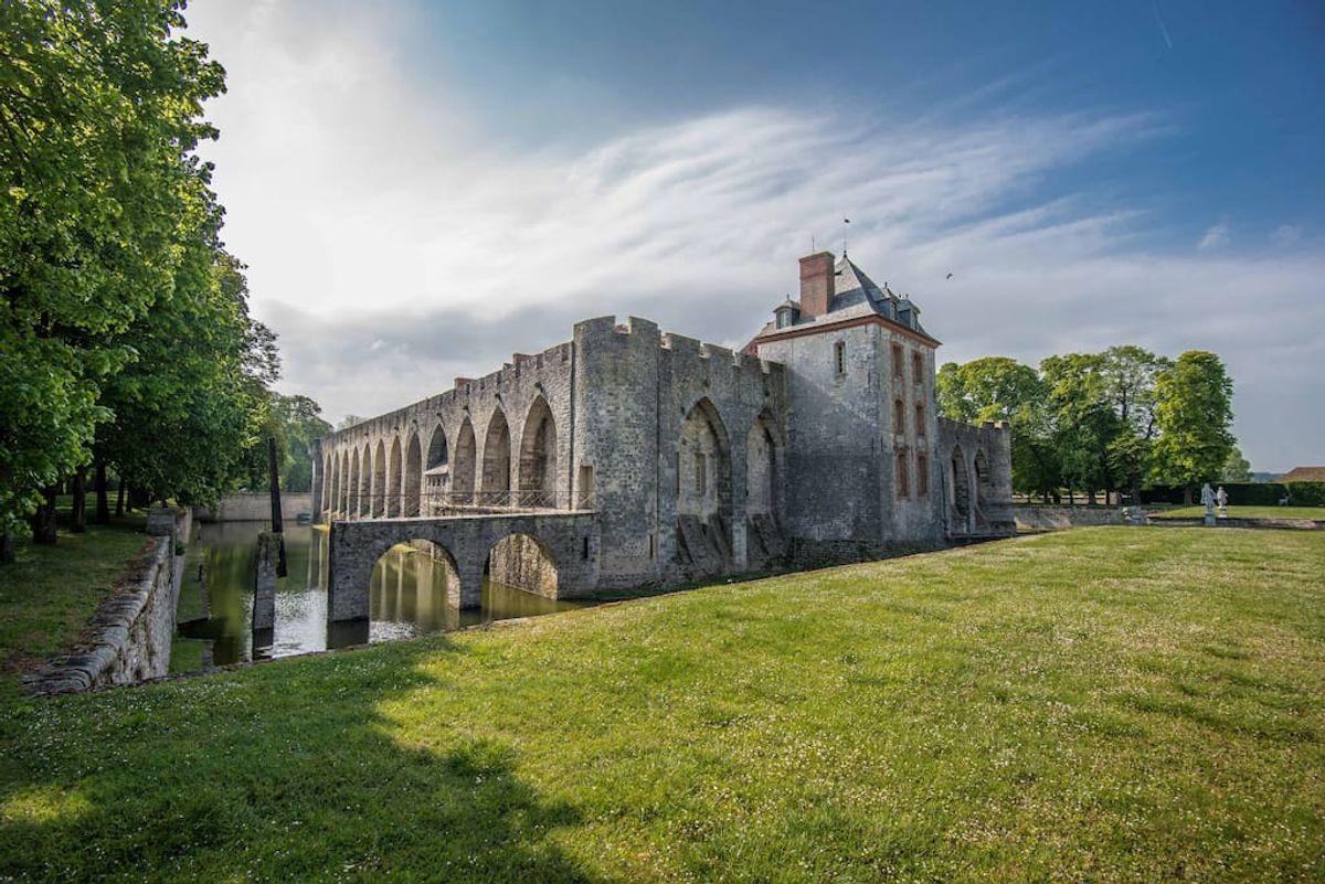 La Forteresse villa photo.