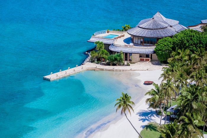Luxury Beachfront Villas | WhereToStay - Luxury Eco-Chic Vacation Rentals Beachfront