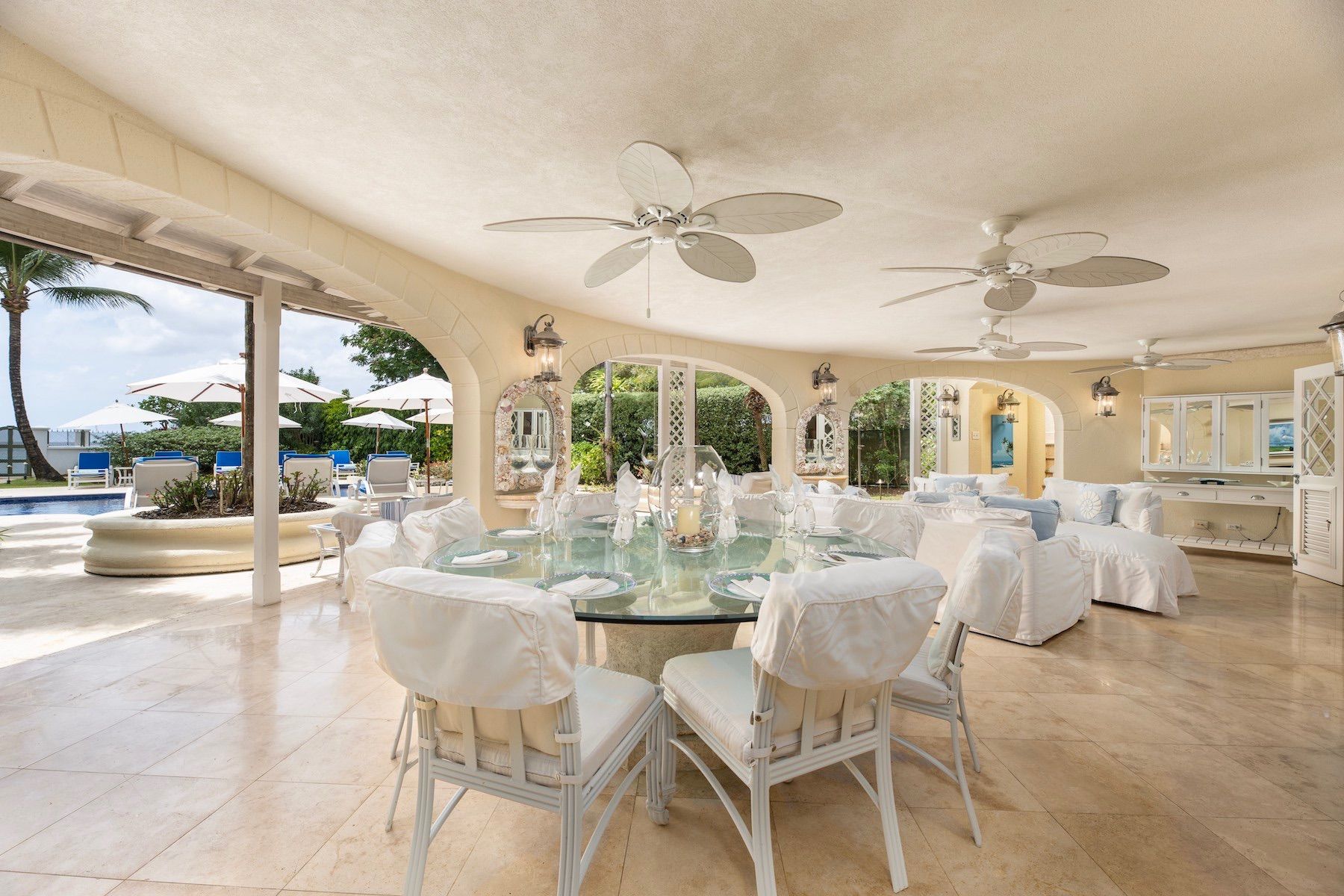 Sandalo villa photo.