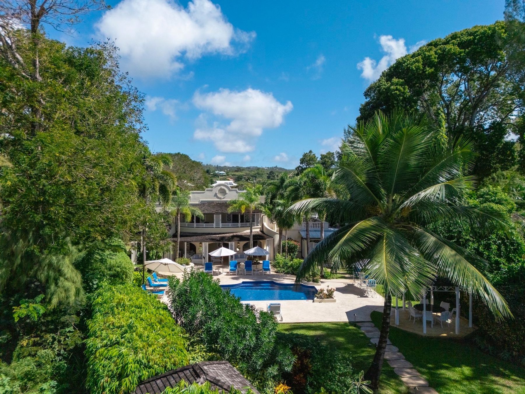 Sandalo villa photo.