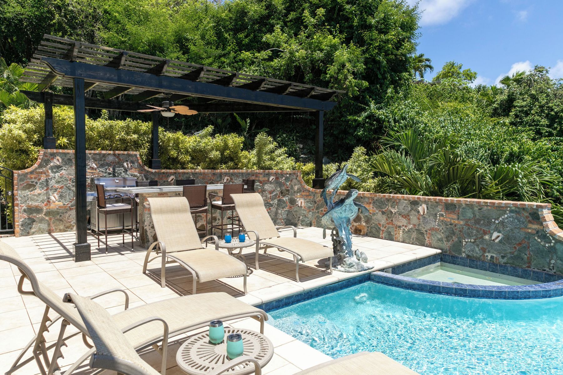 Rapture Villa villa photo.