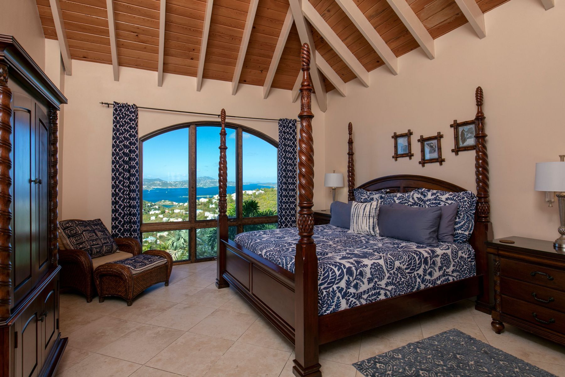 Rapture Villa villa photo.