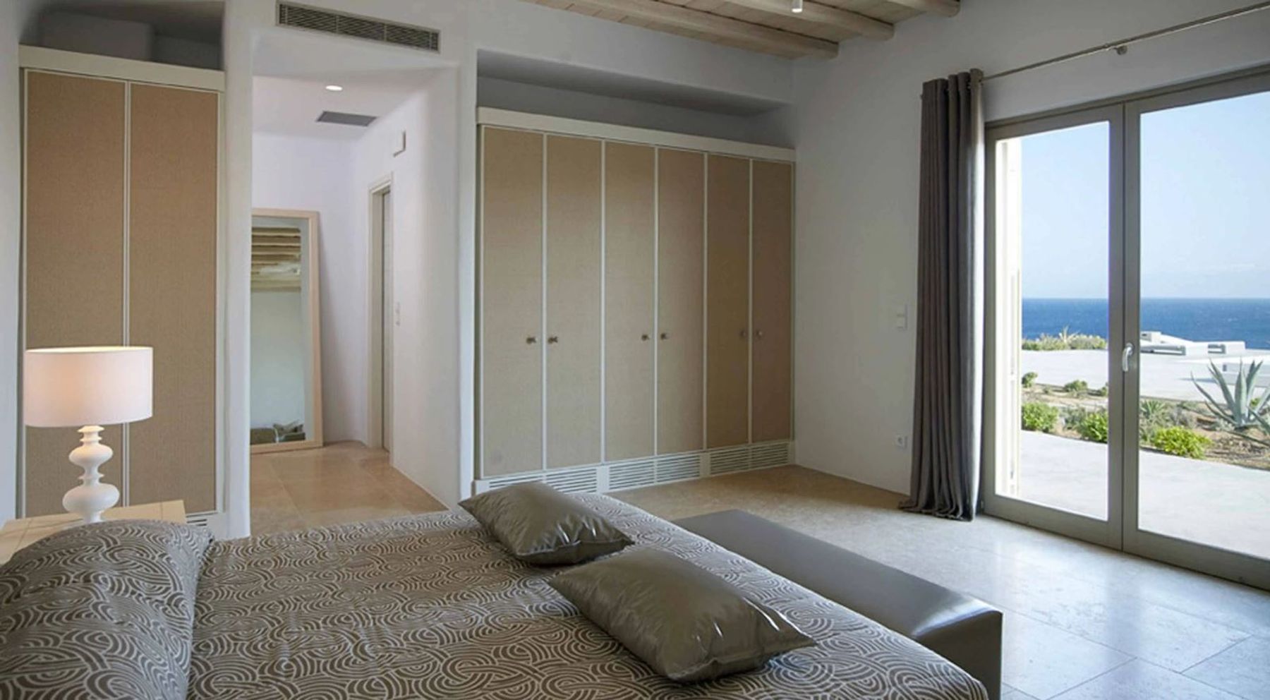 Arya villa photo.