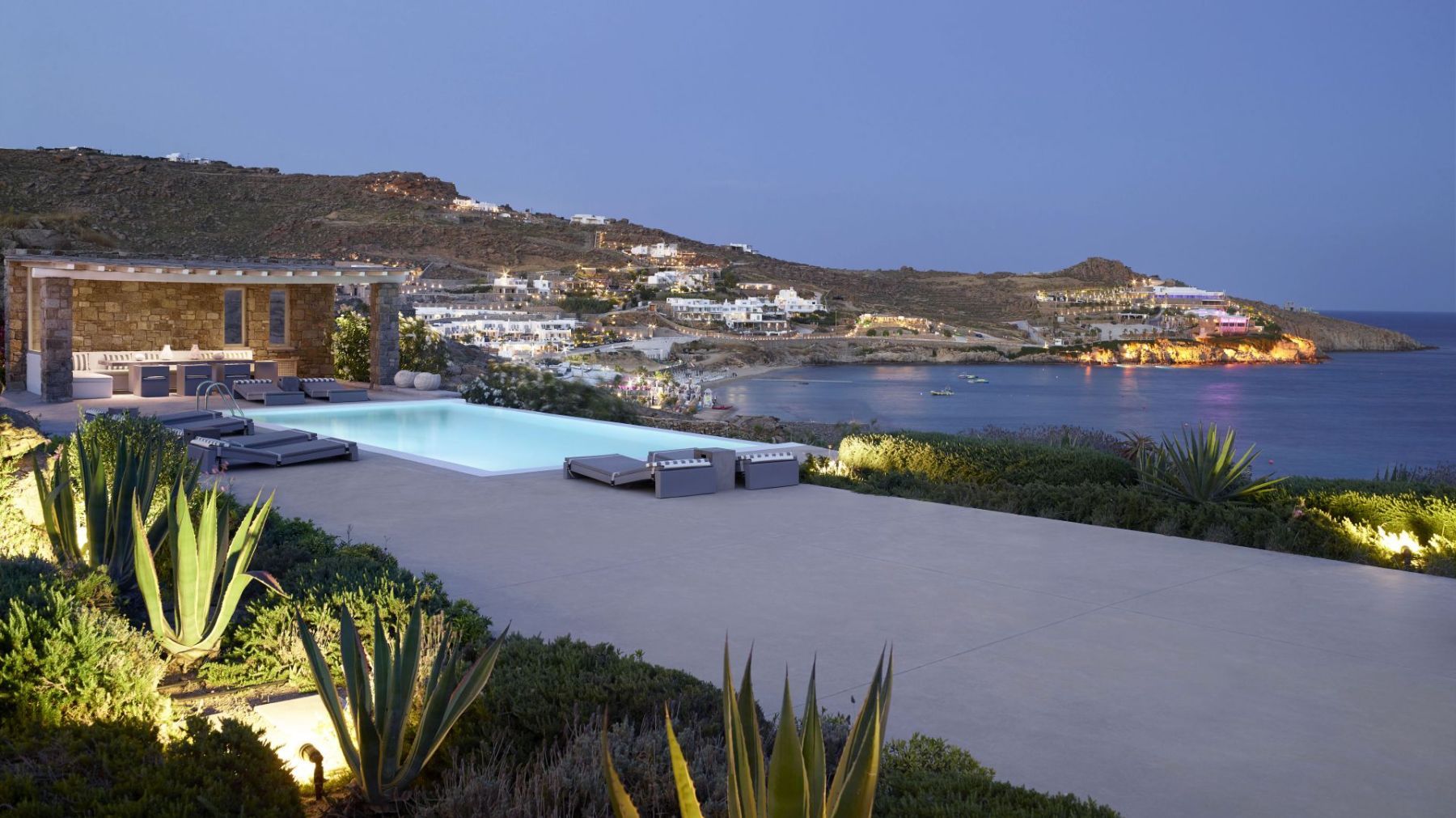 Arya villa photo.