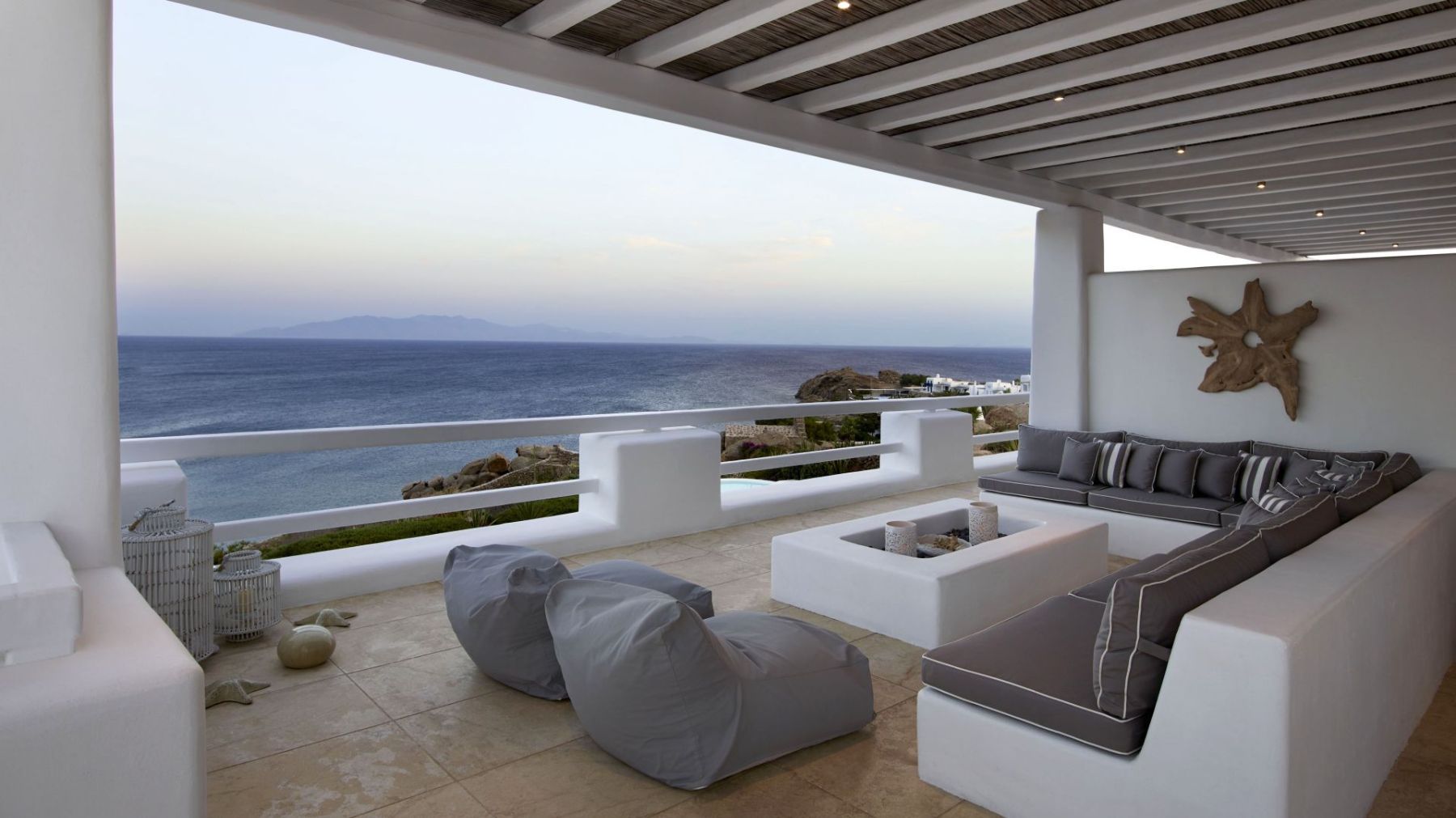 Arya villa photo.