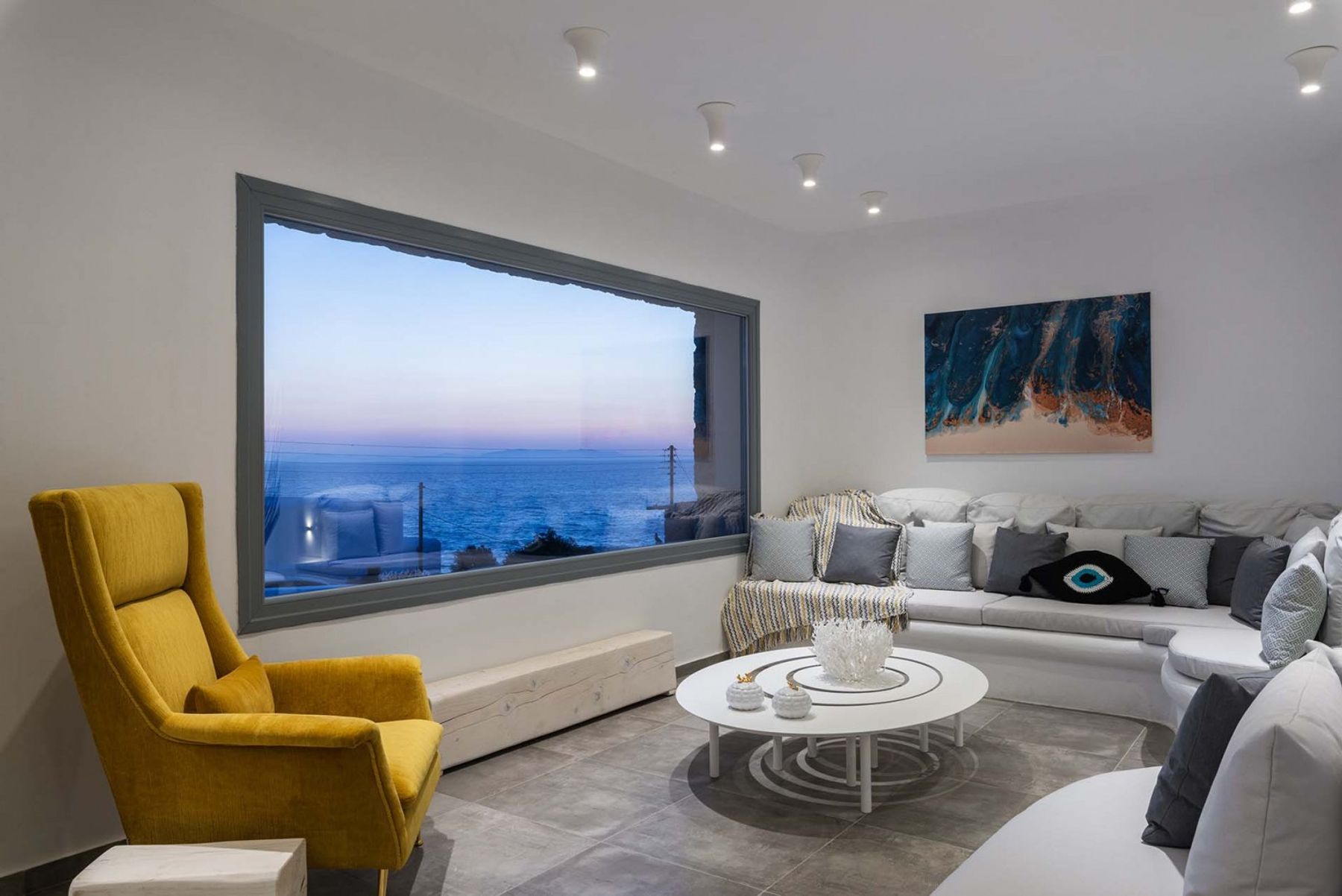 Ivory Retreat villa photo.