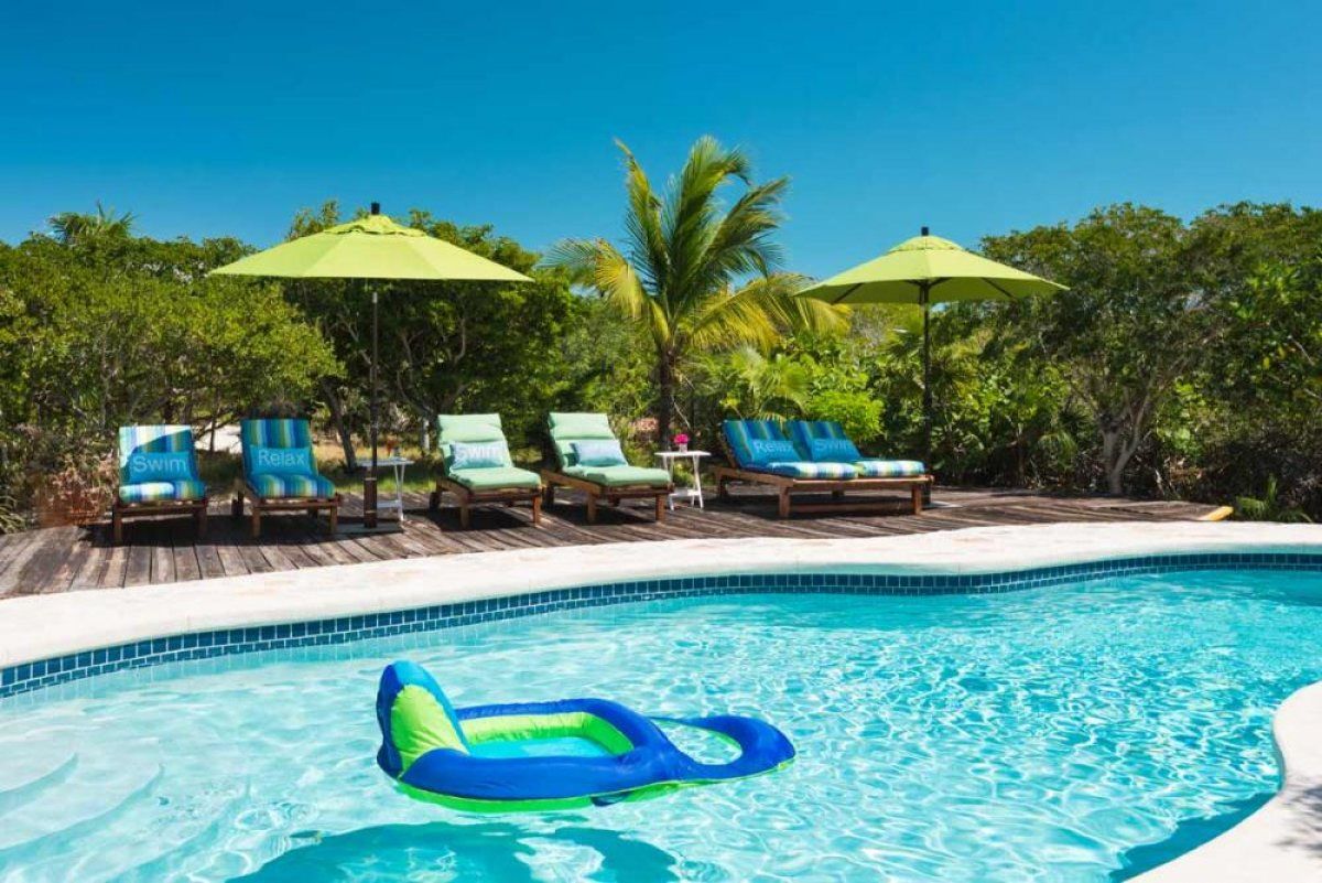 Pool and sun deck