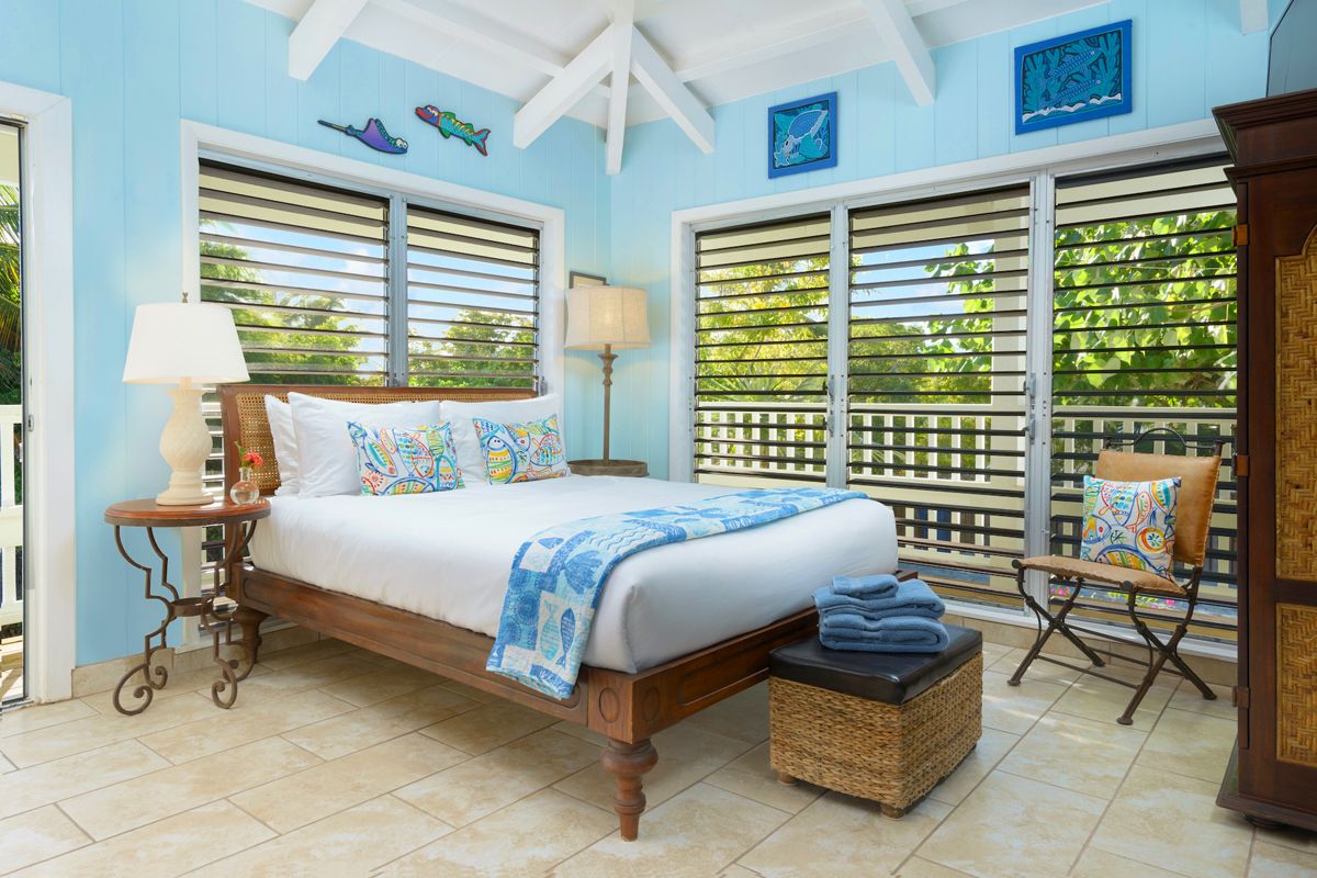 Guest house queen bedroom