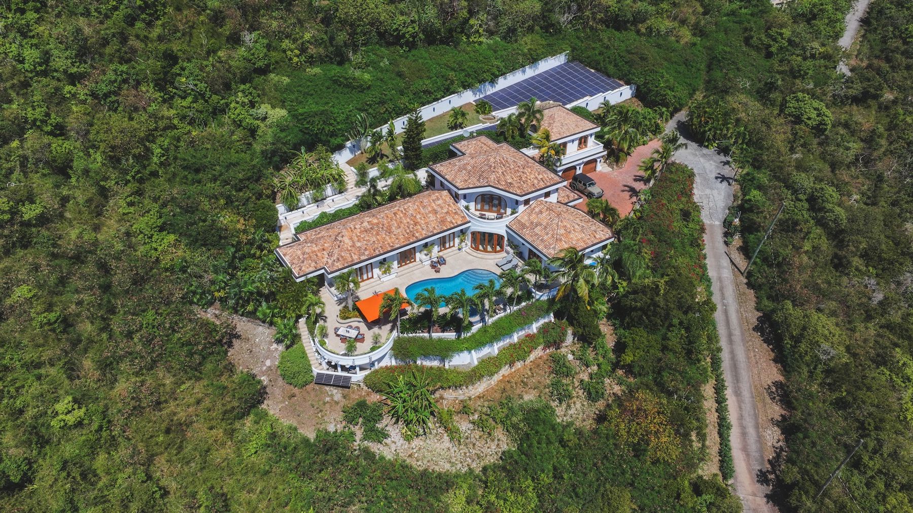 Isla Vista villa photo.