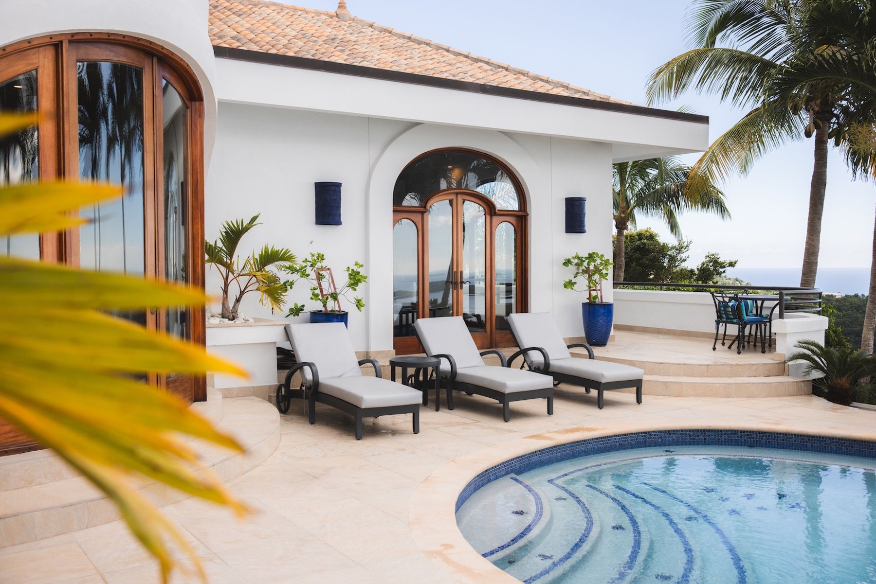 Isla Vista villa photo.