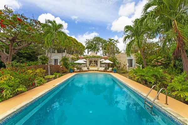 Shangri La Villa is located in the Holders Hill area right on the Barbados Polo Club