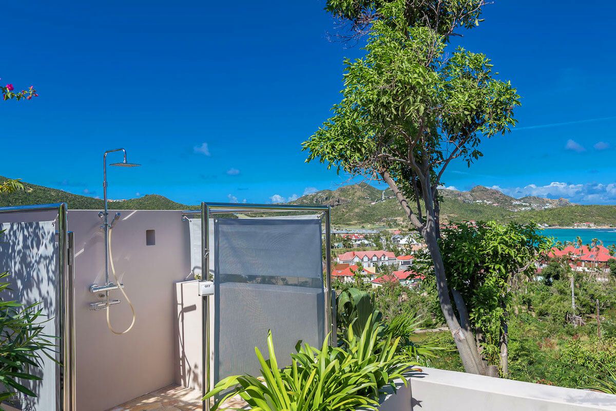 Outdoor shower
