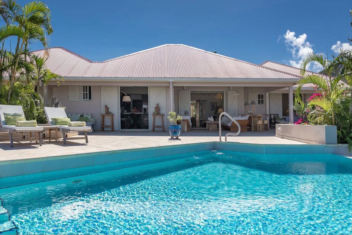 SAS villa photo.