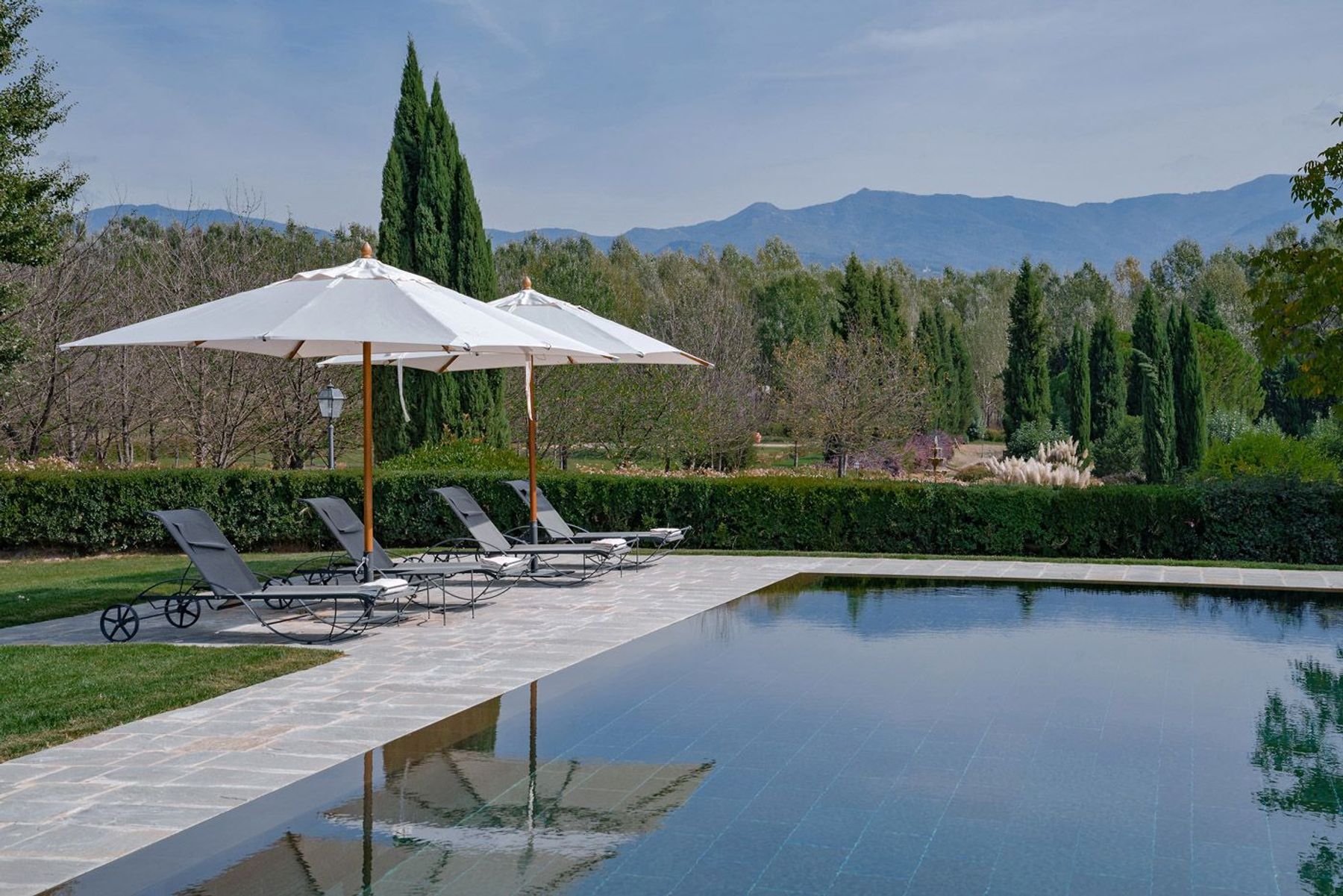 Astra villa photo.