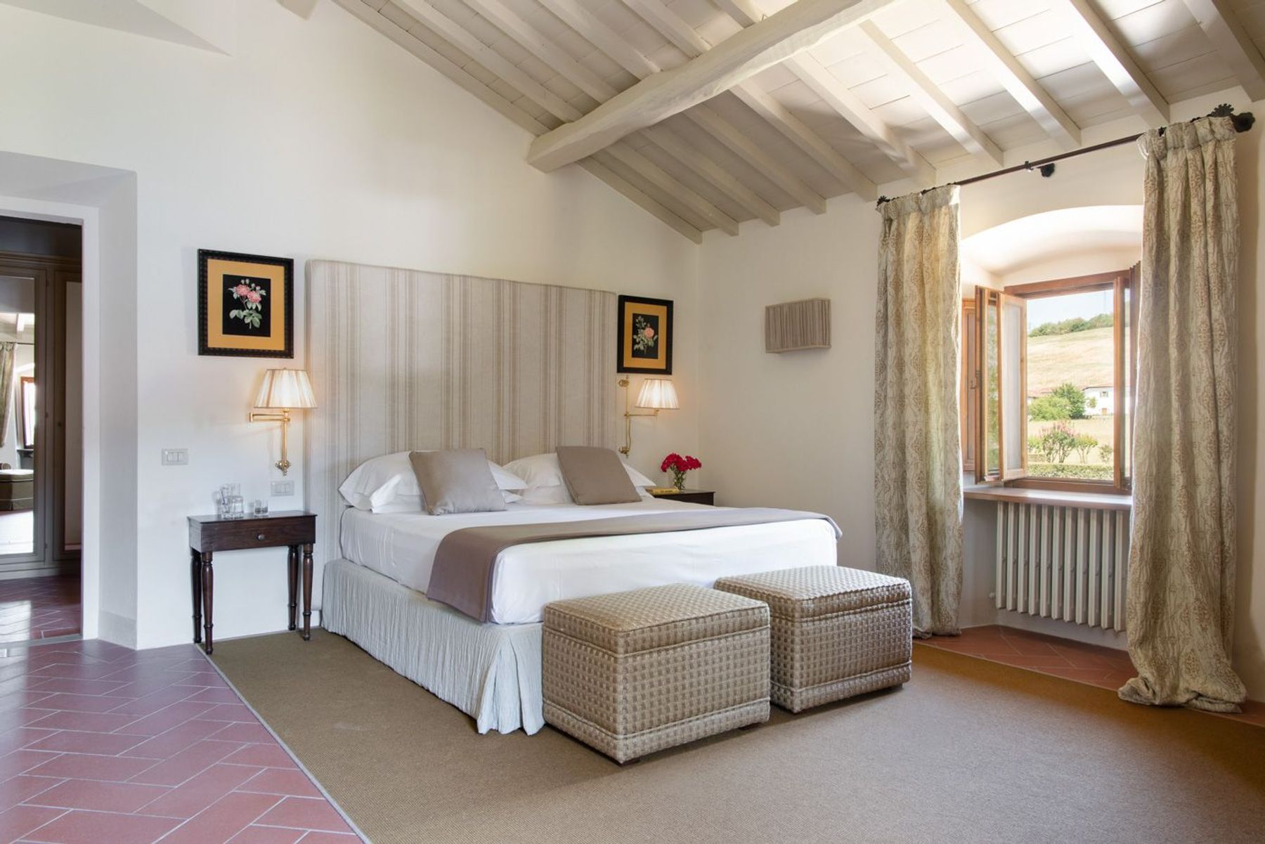 Astra villa photo.