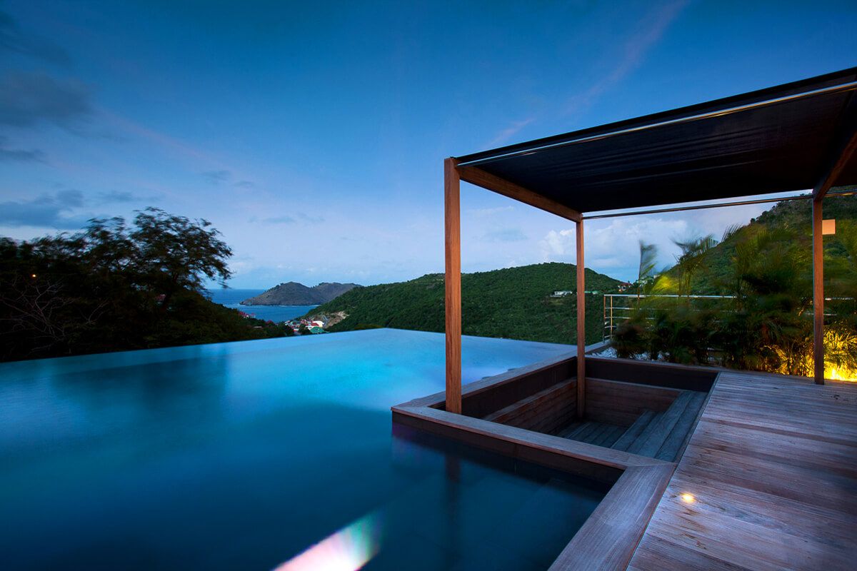 The upper level heated infinity edge pool