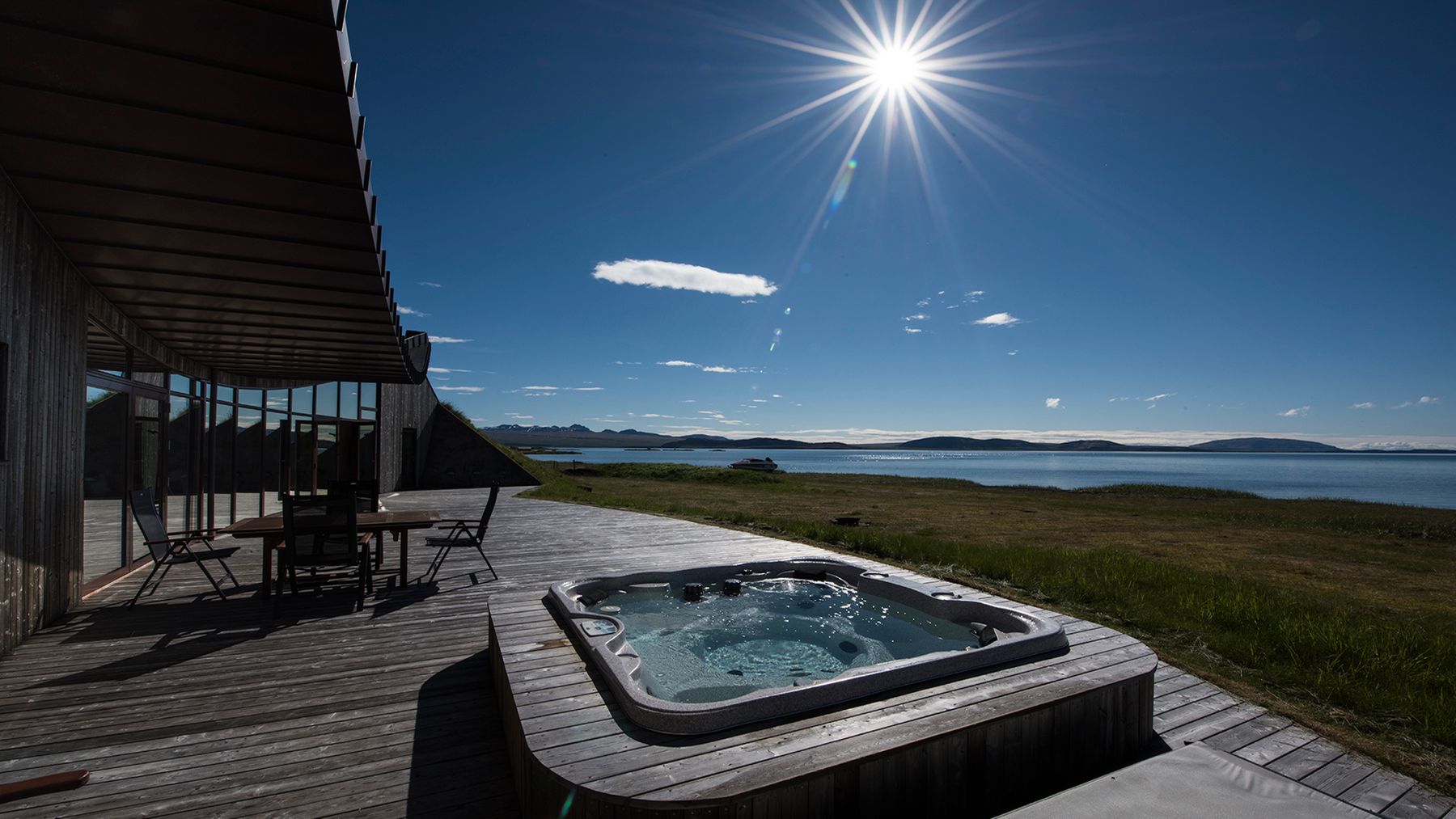 Lakeview Villa villa photo.