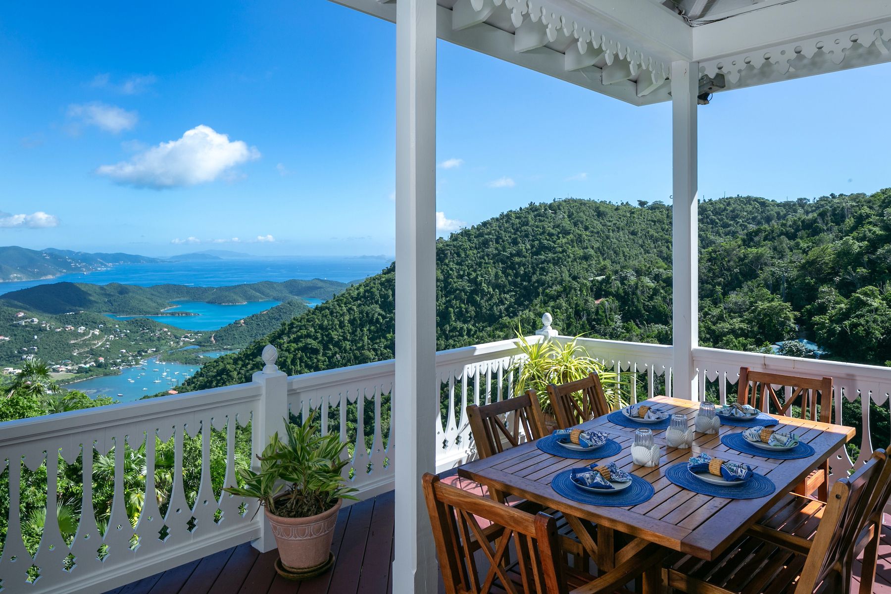 Alfresco dining