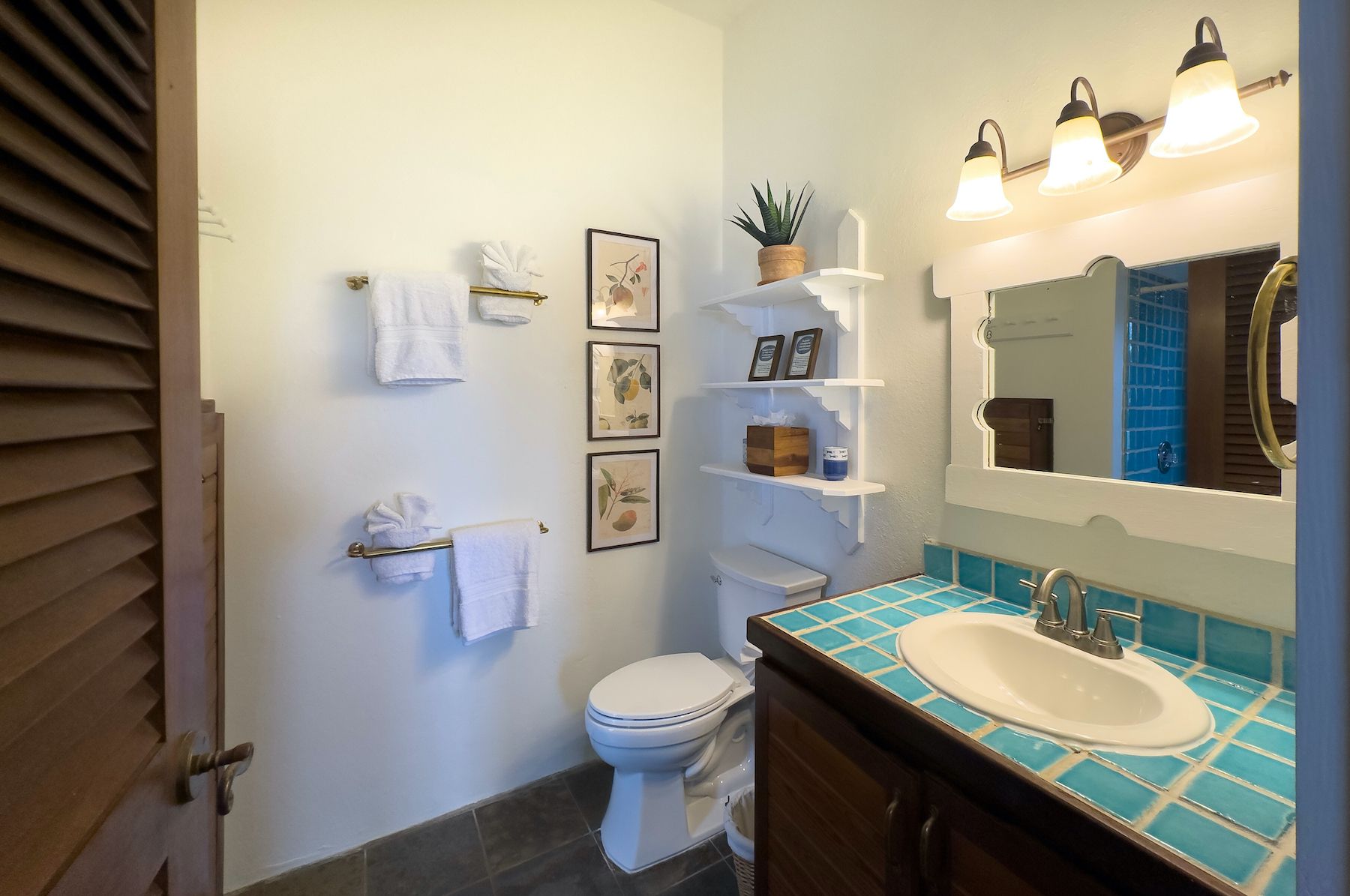 Ensuite