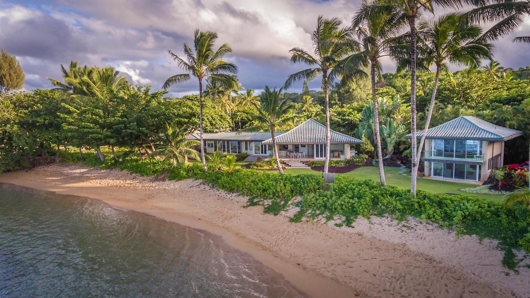Anini Beachfront Home villa photo.