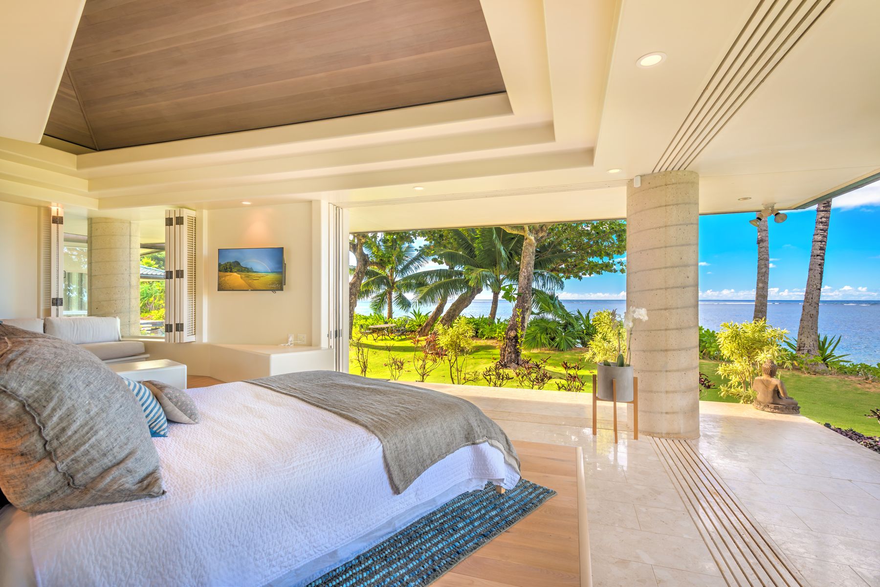 Anini Beach House villa photo.
