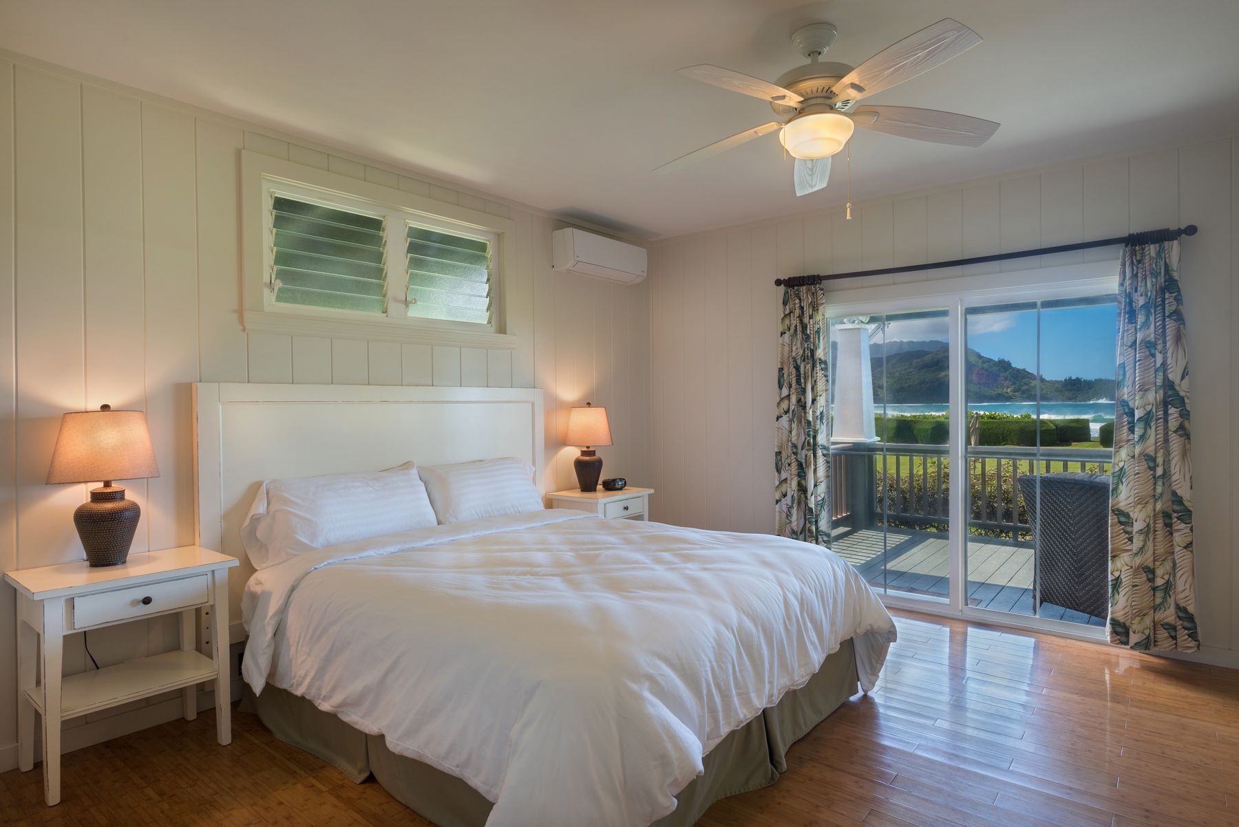 Island Retreat villa photo.