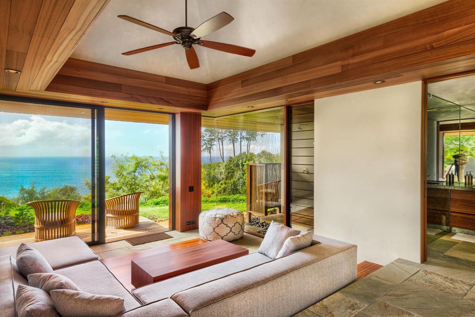 Secret Cove villa photo.