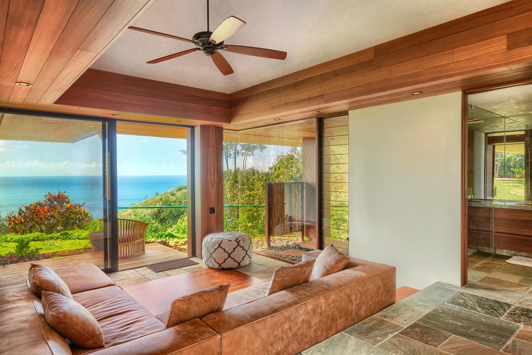 Secret Cove villa photo.