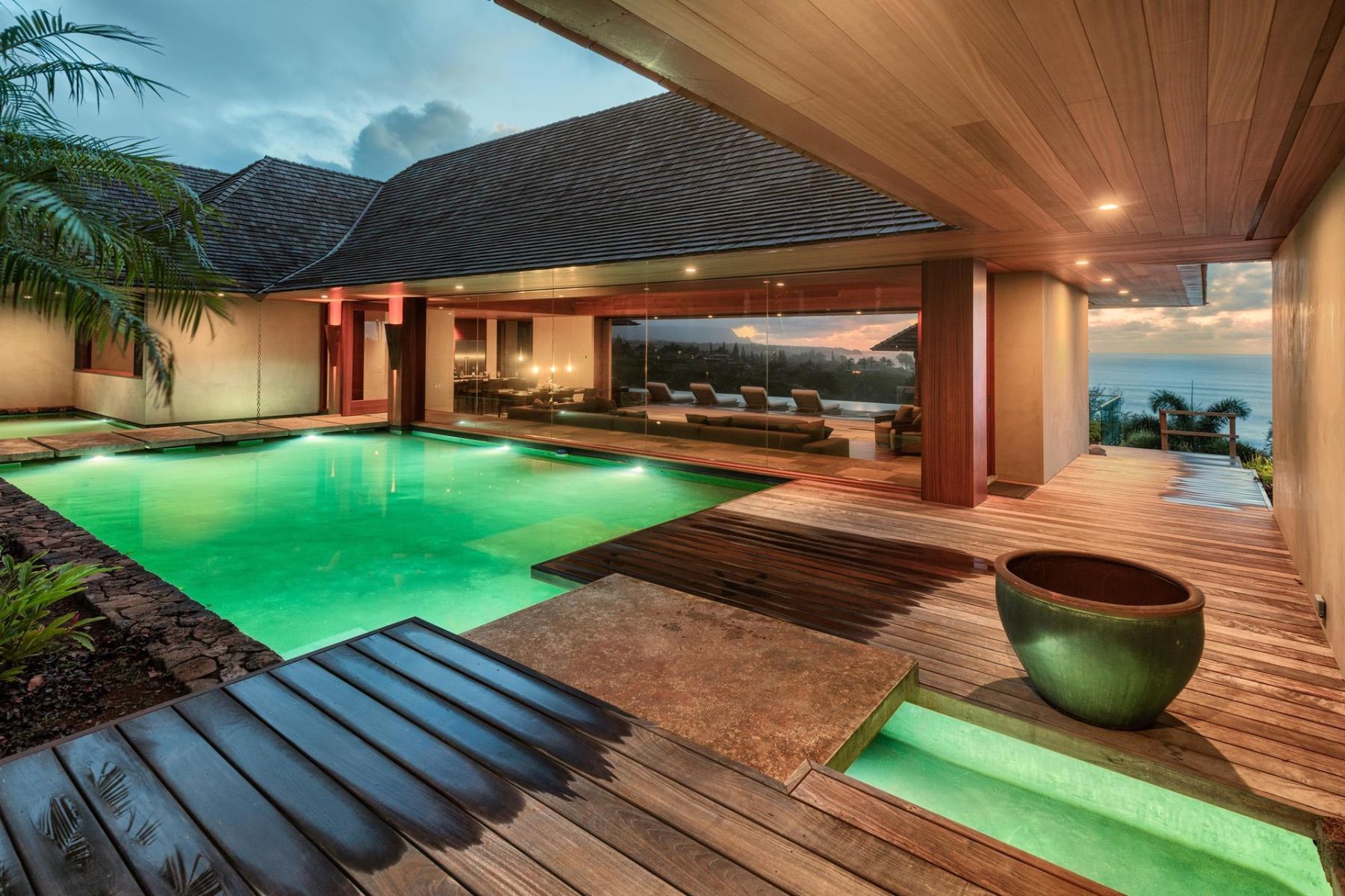 Secret Cove villa photo.