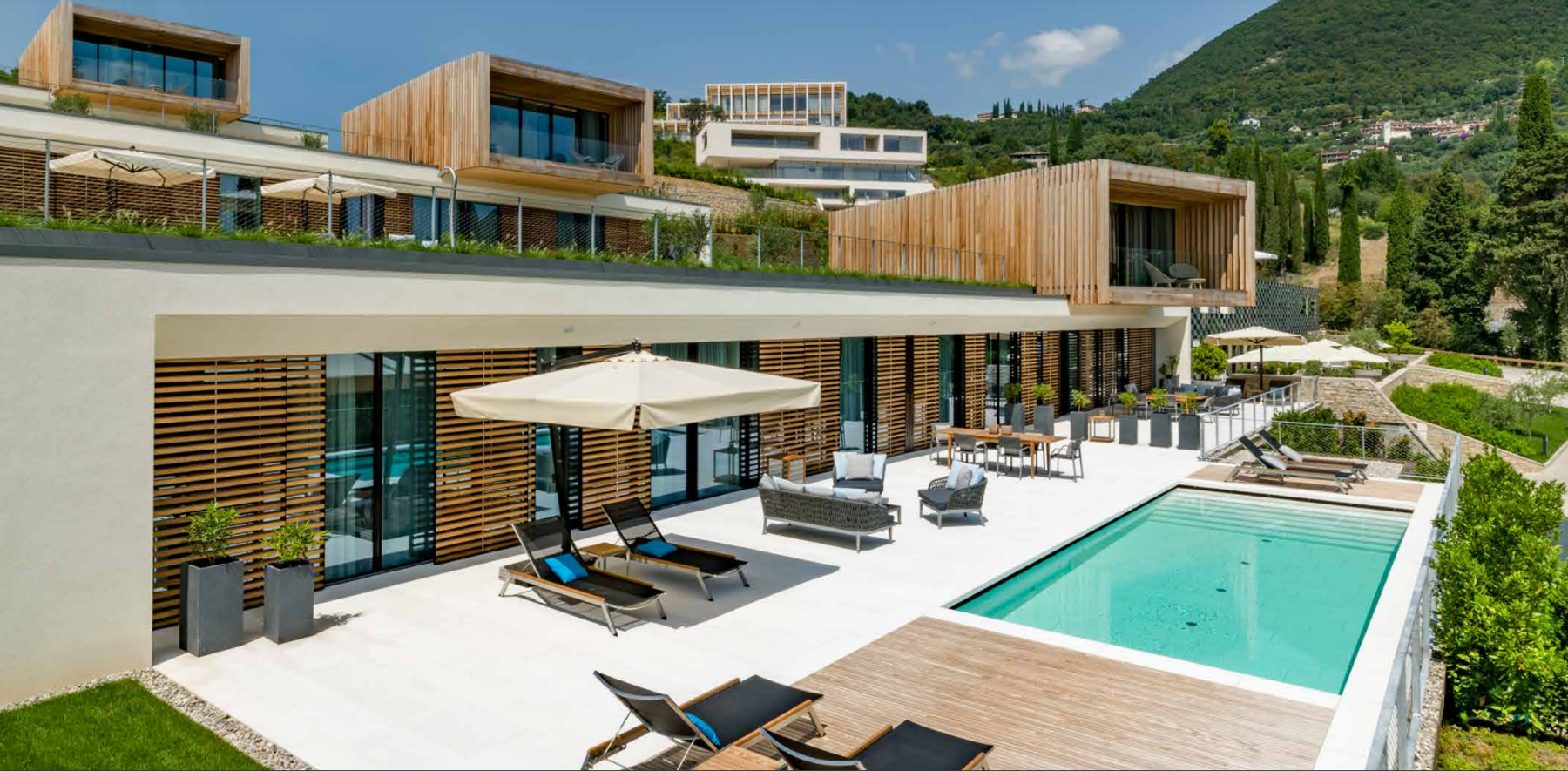 Landmark Penthouse villa photo.