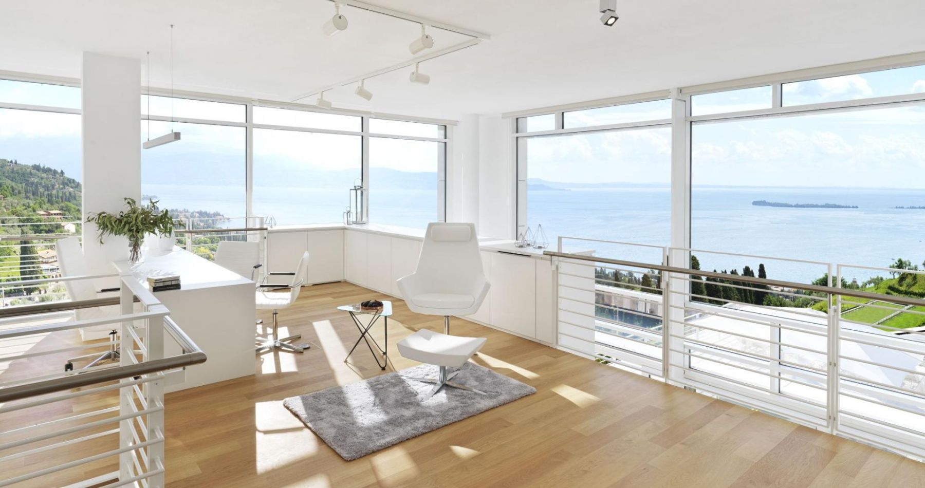 Villa Richard Meier villa photo.