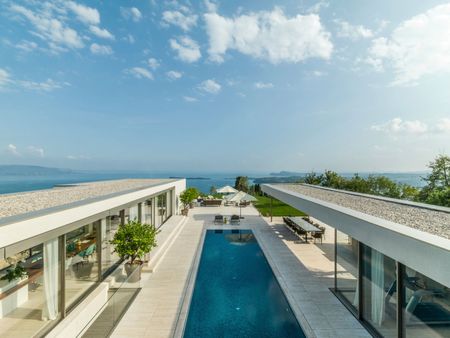 Villa Sphere Ovest villa photo.