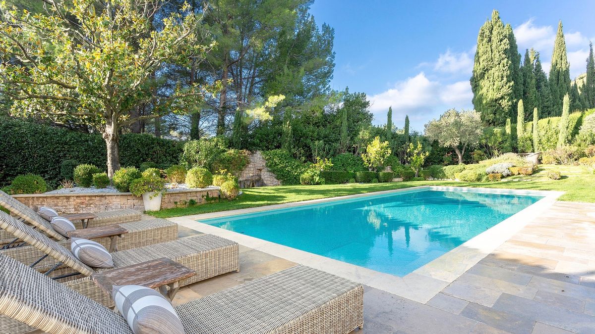 La Souriante villa photo.