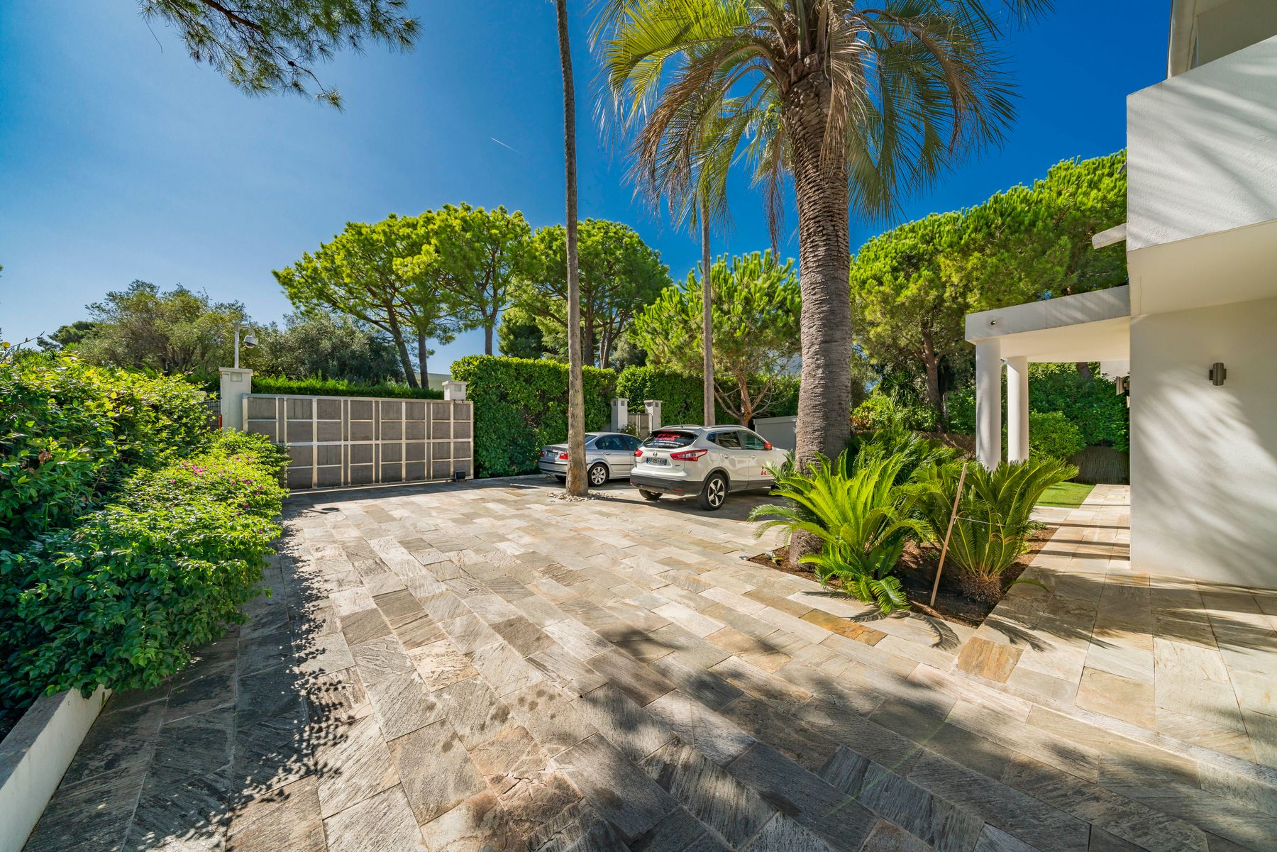Villa du Cap villa photo.