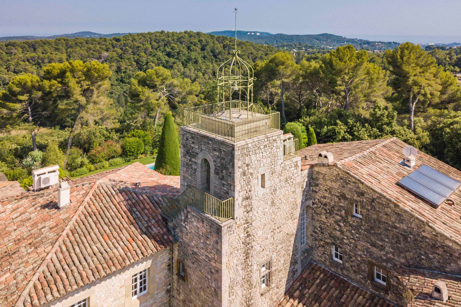 Domaine Umbrella photo