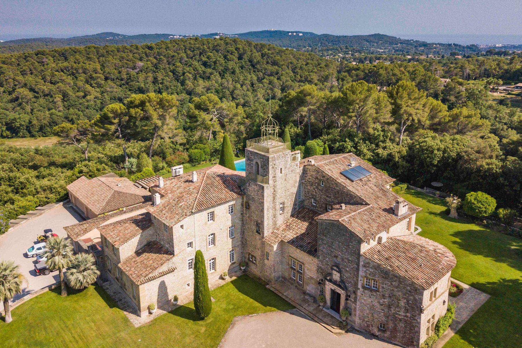 Domaine Umbrella photo