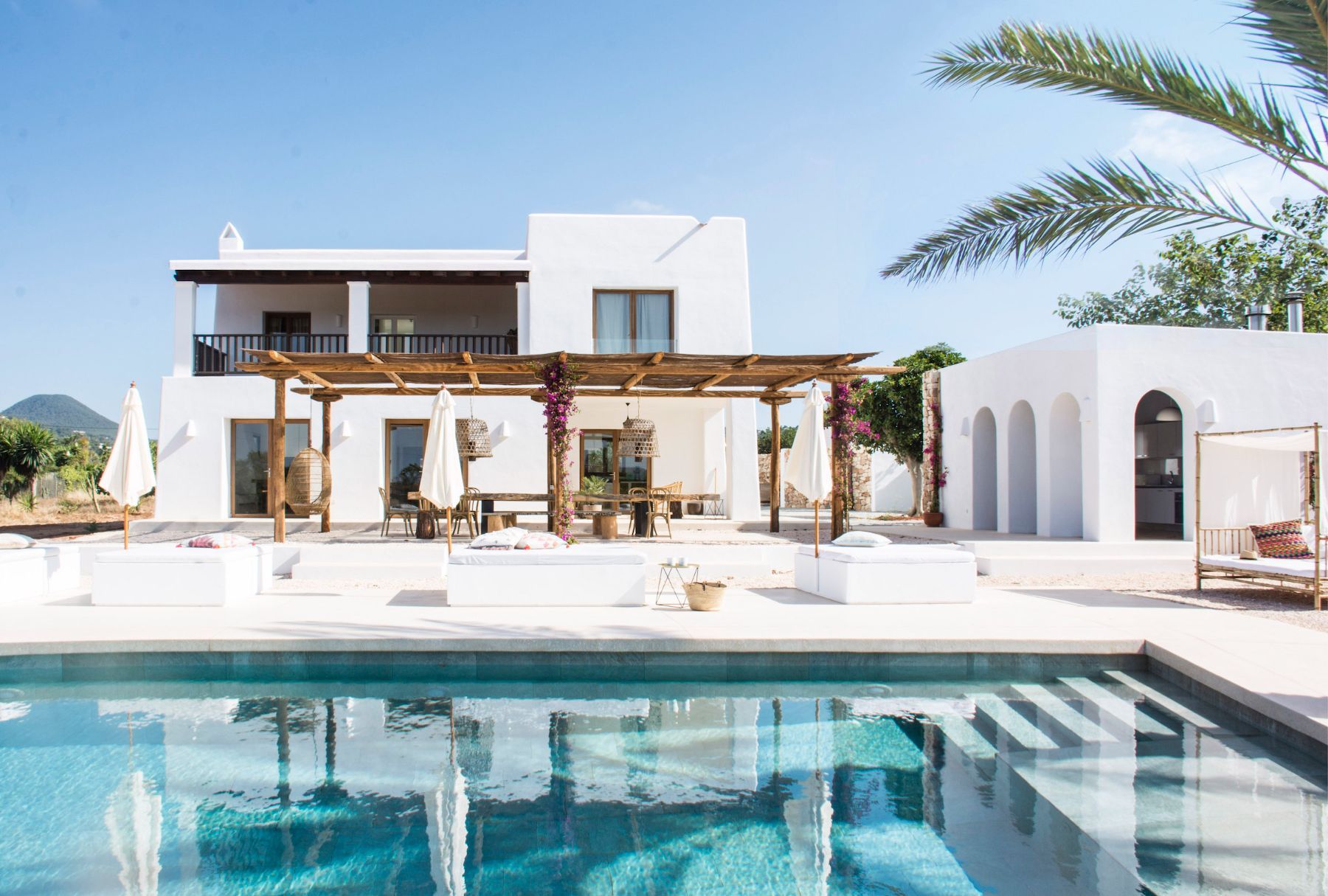 Paloma Blanca villa photo.