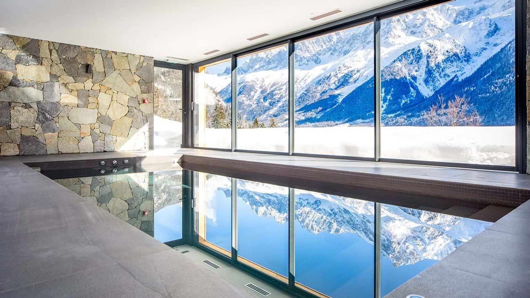 Chalet Panorama villa photo.