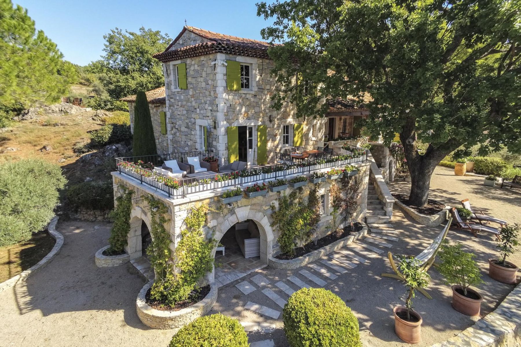 Bastide des Colombes villa photo.
