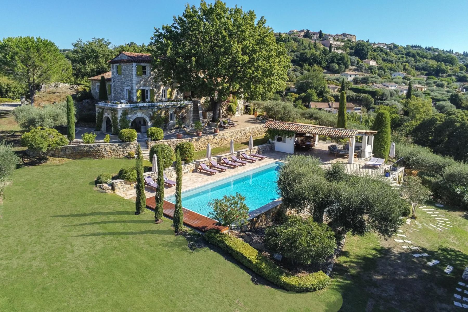 Bastide des Colombes villa photo.
