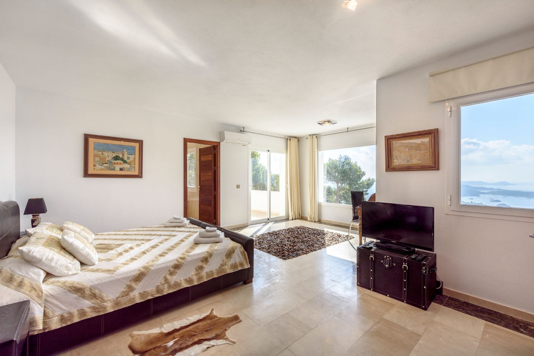 La Casa Romero villa photo.