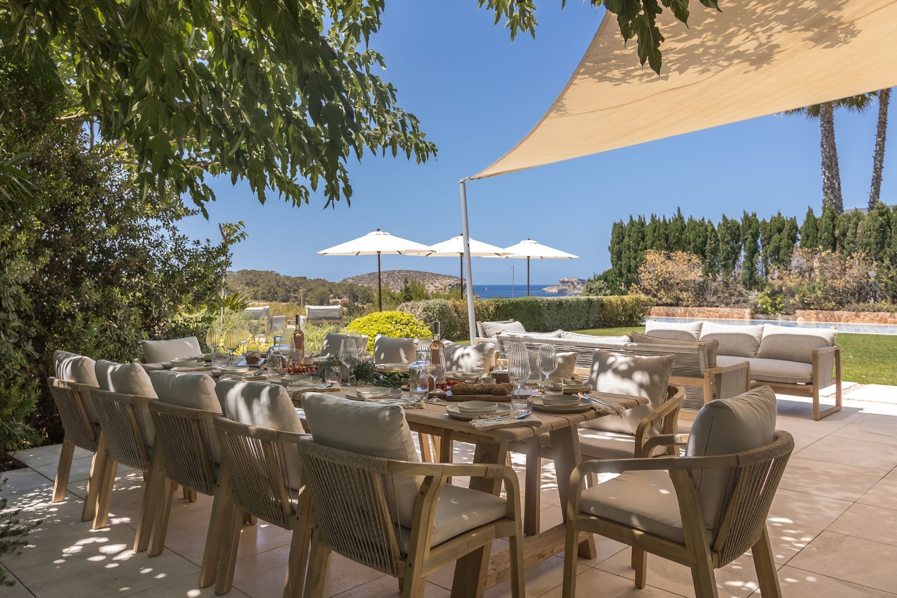 Cala Conta Dream villa photo.