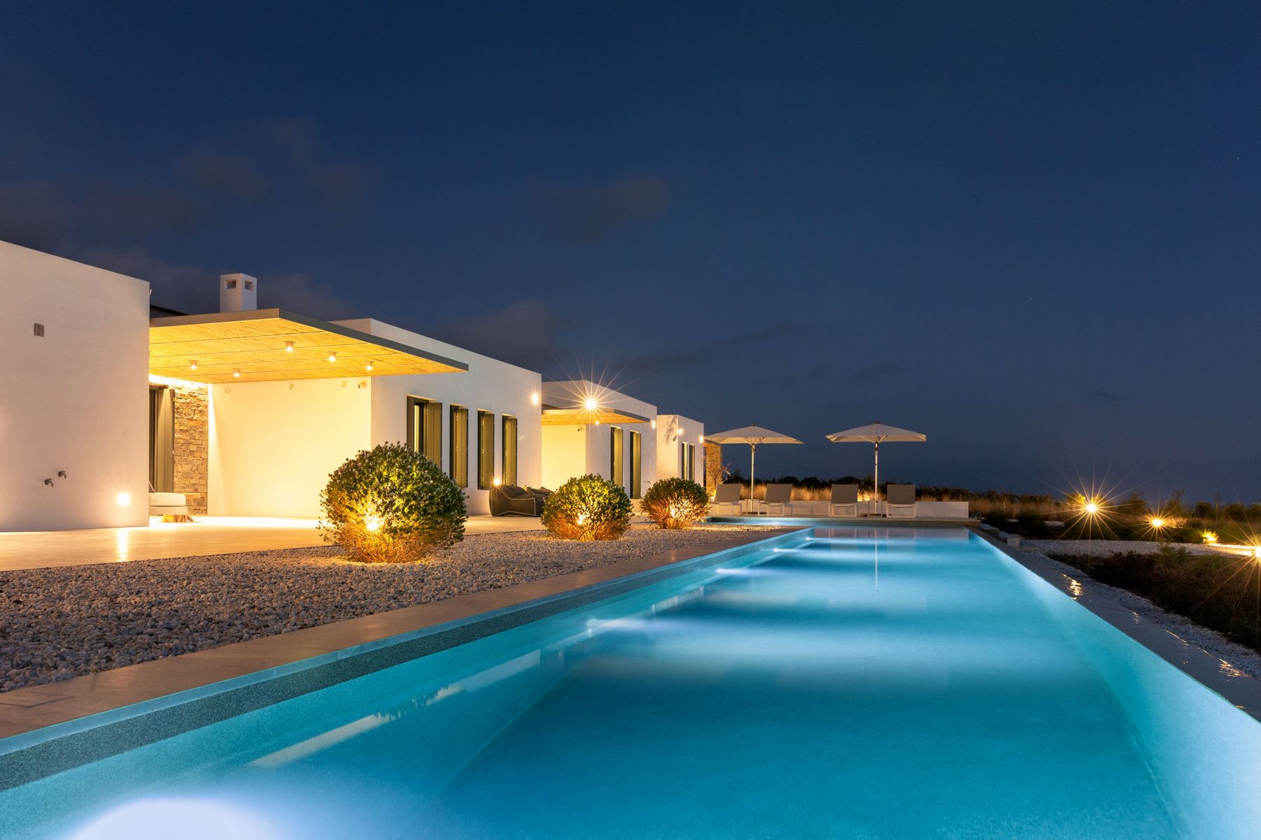 Limpida villa photo.
