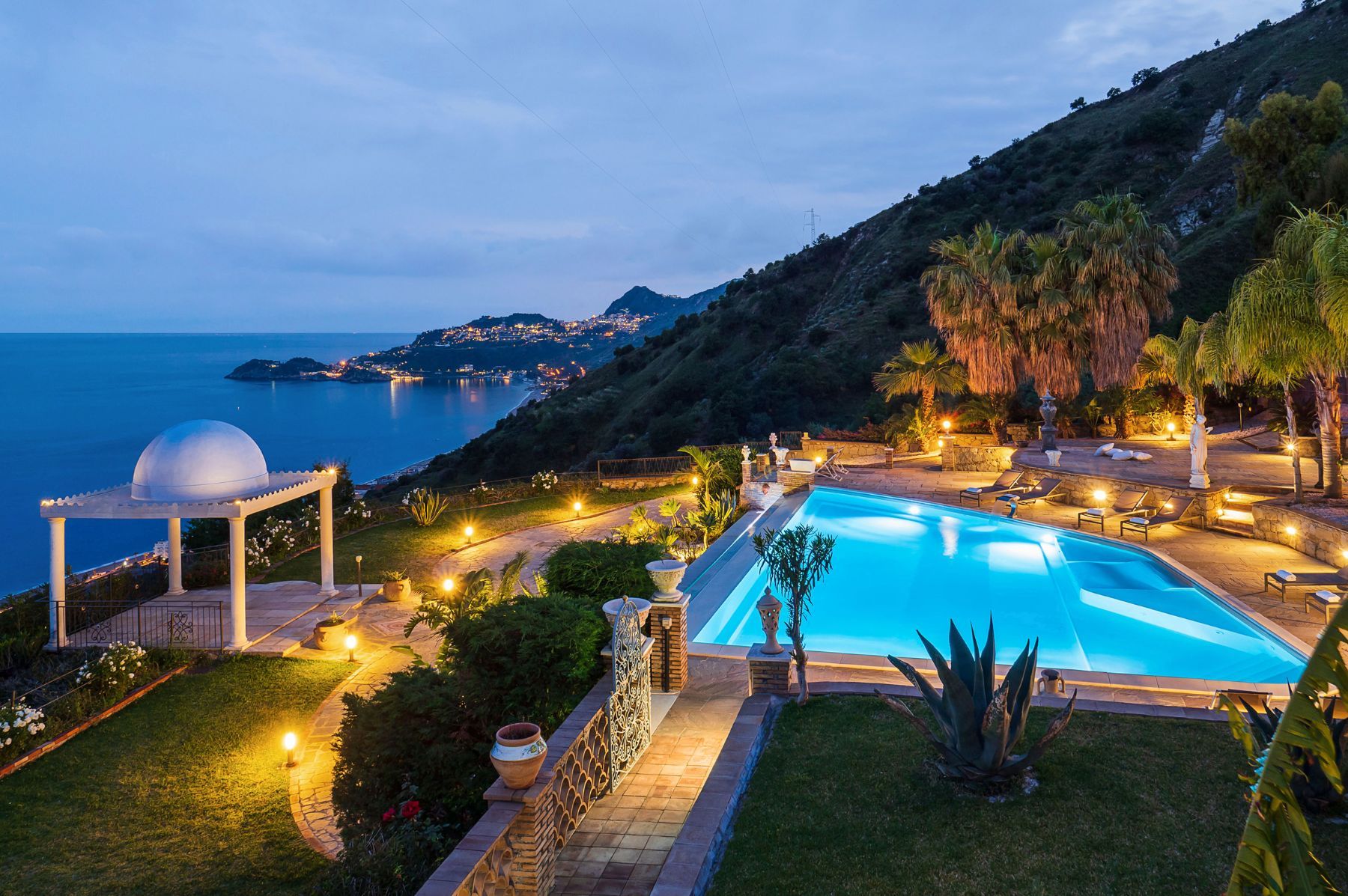 Buena Vista villa photo.