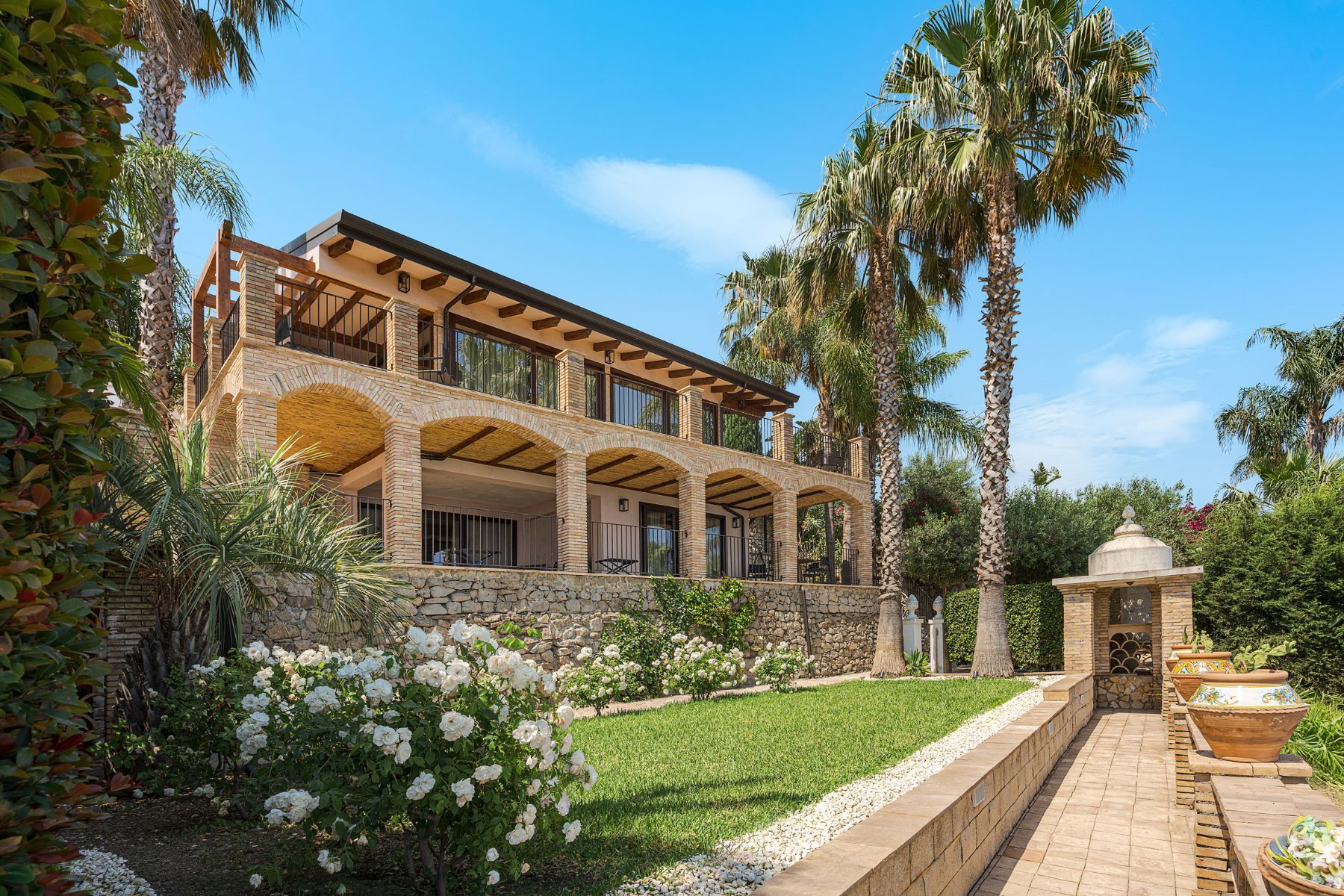 Buena Vista villa photo.