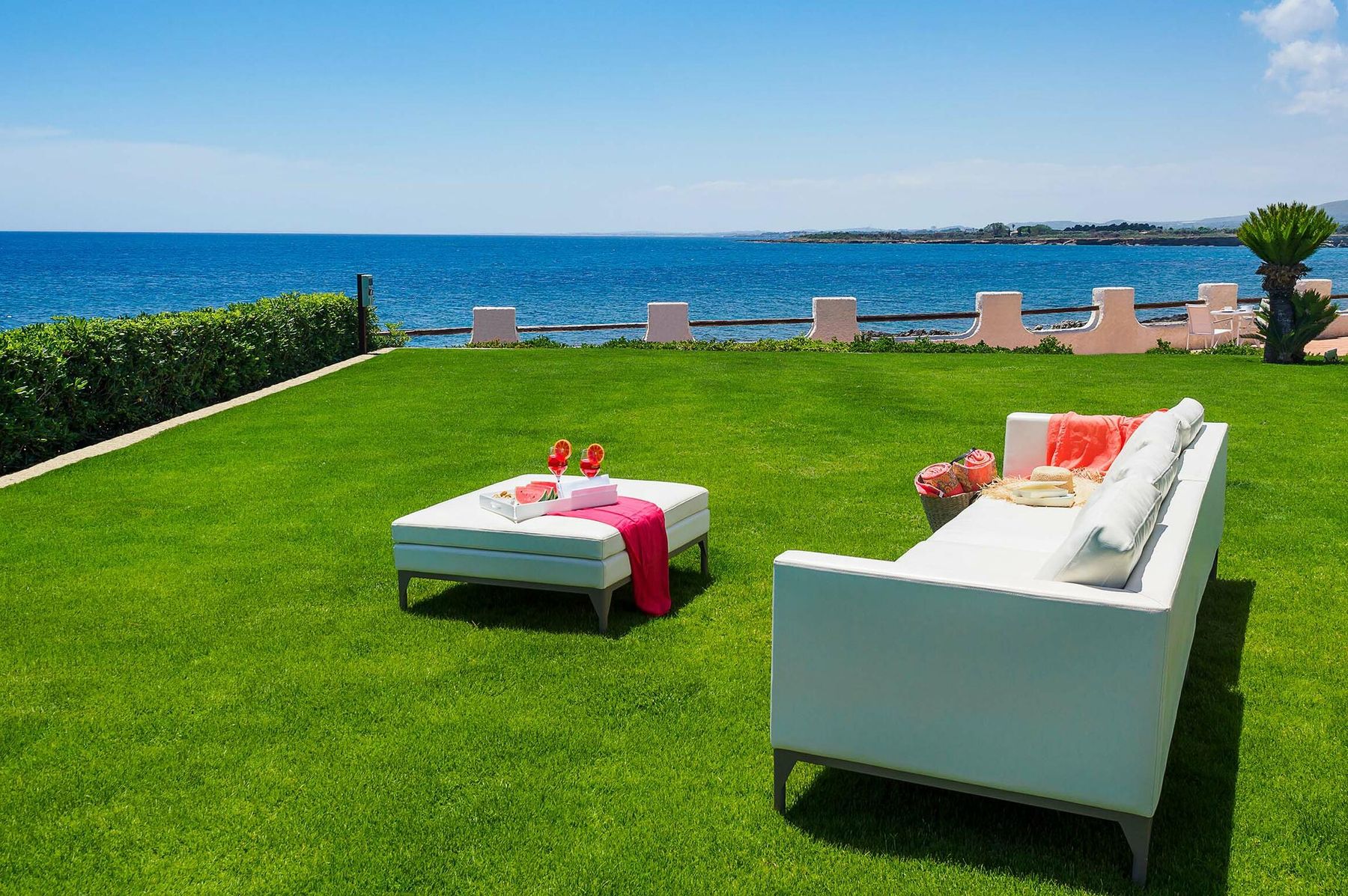 Blue Moon villa photo.