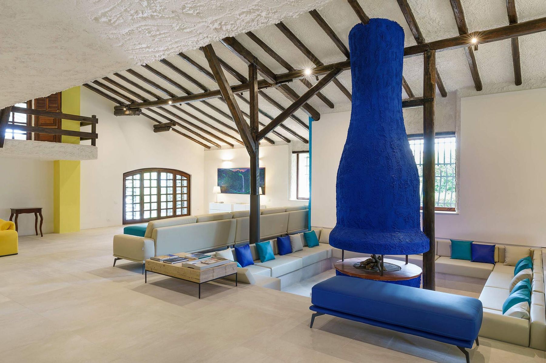 Blue Moon villa photo.