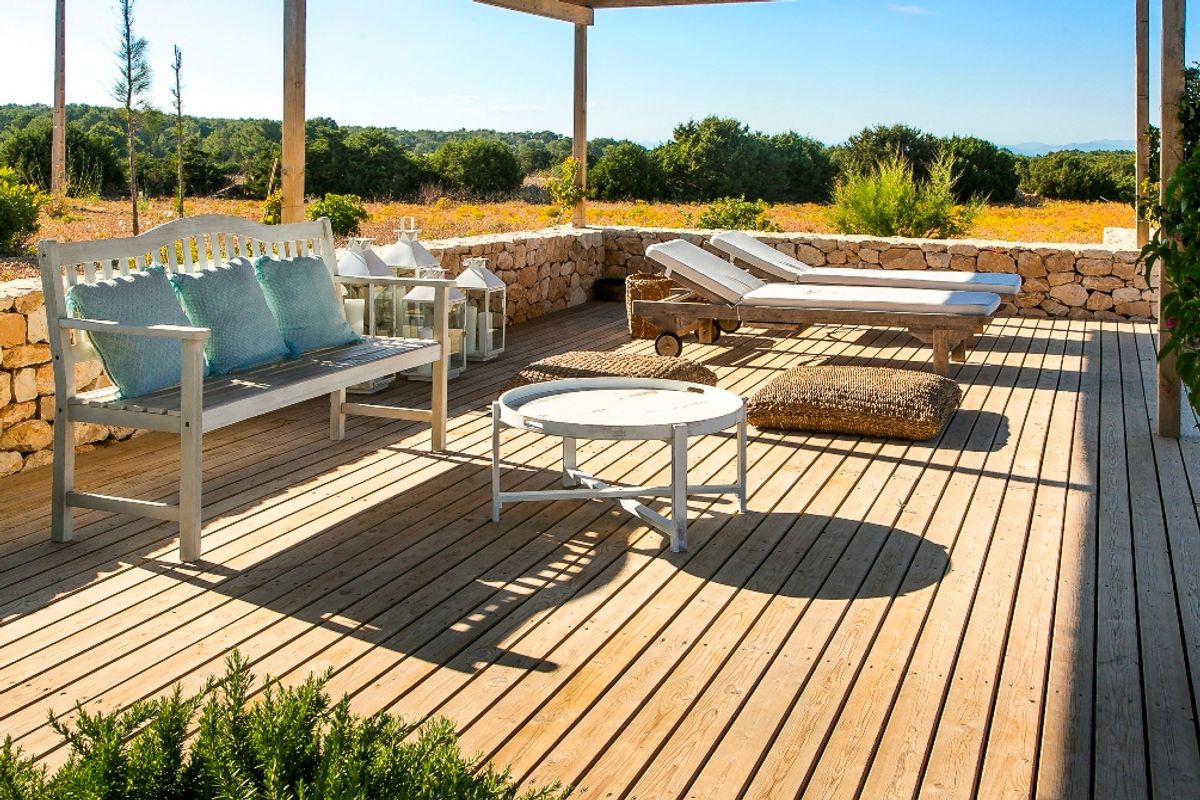 Outdoor porch with countryside views