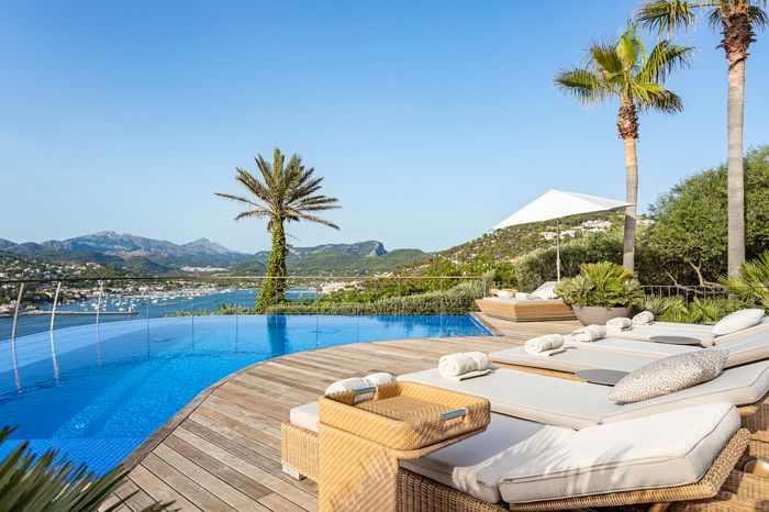 Minerva villa photo.